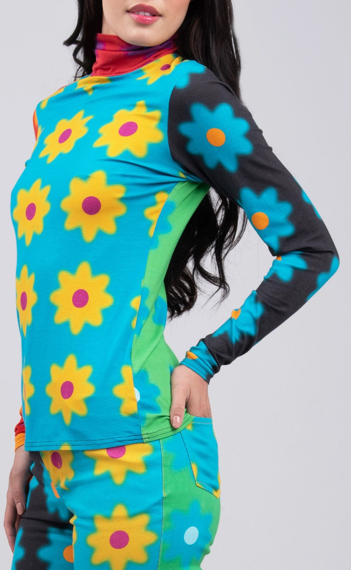 Mixed Poppy Turtleneck