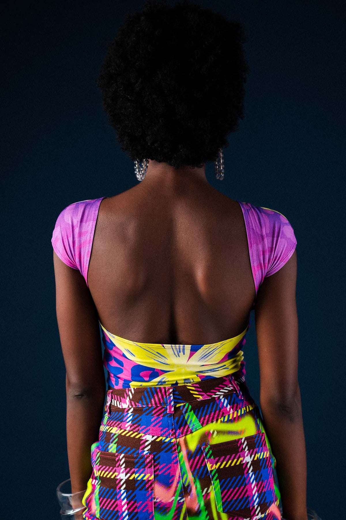 Backless_Tee_Back.jpg