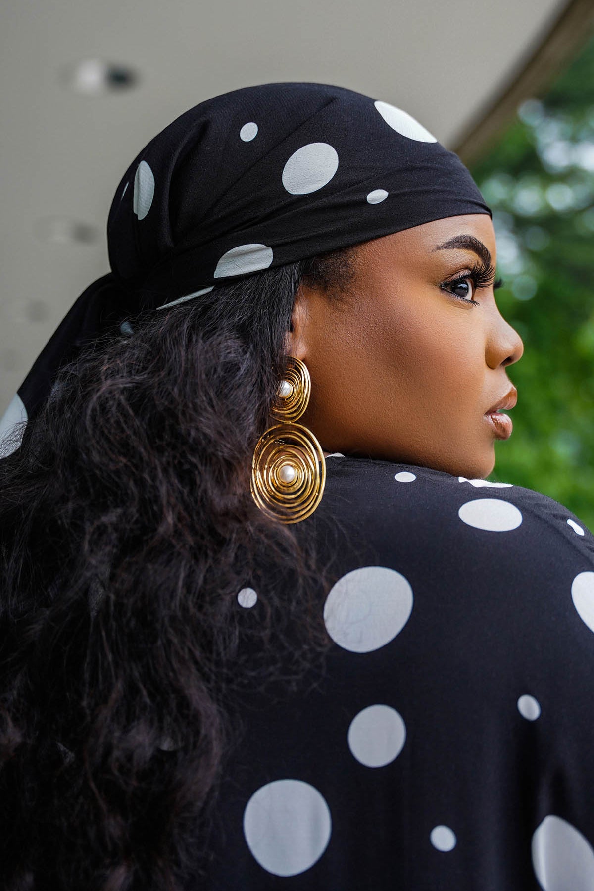 Black_Dot_Scarf.jpg