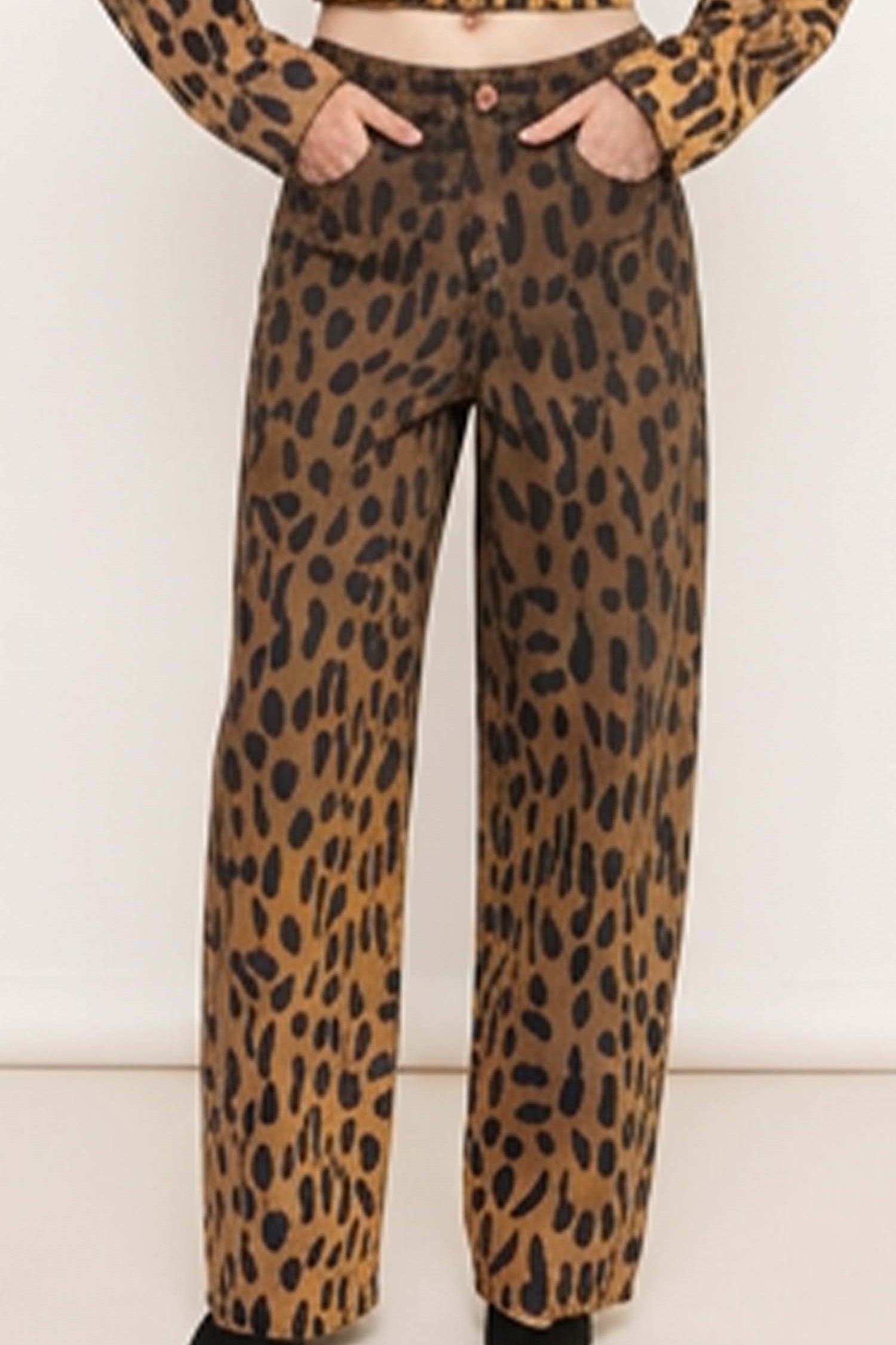 Leopard_barrel.jpg