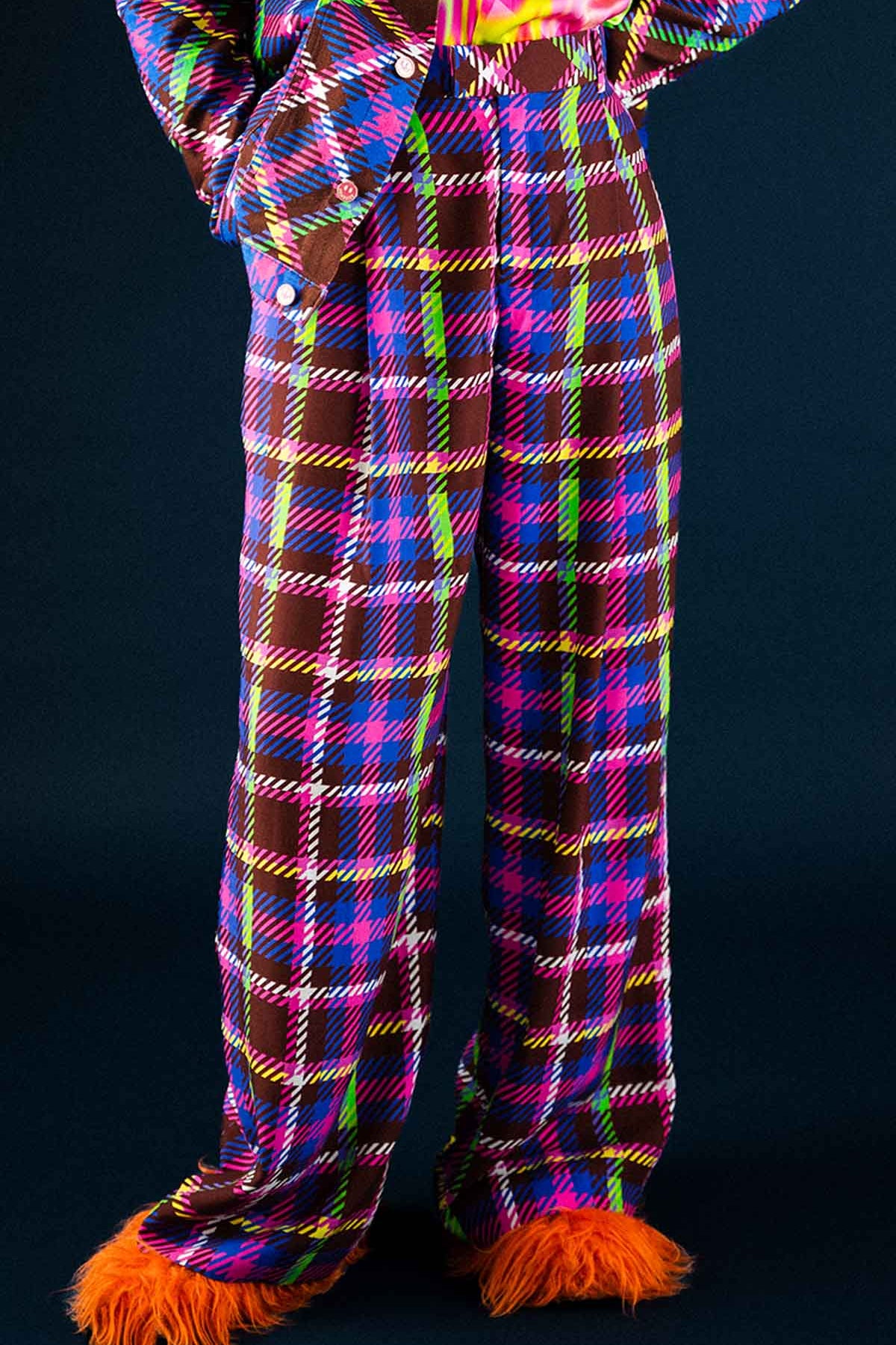 Plaid_chocolate_pant.jpg