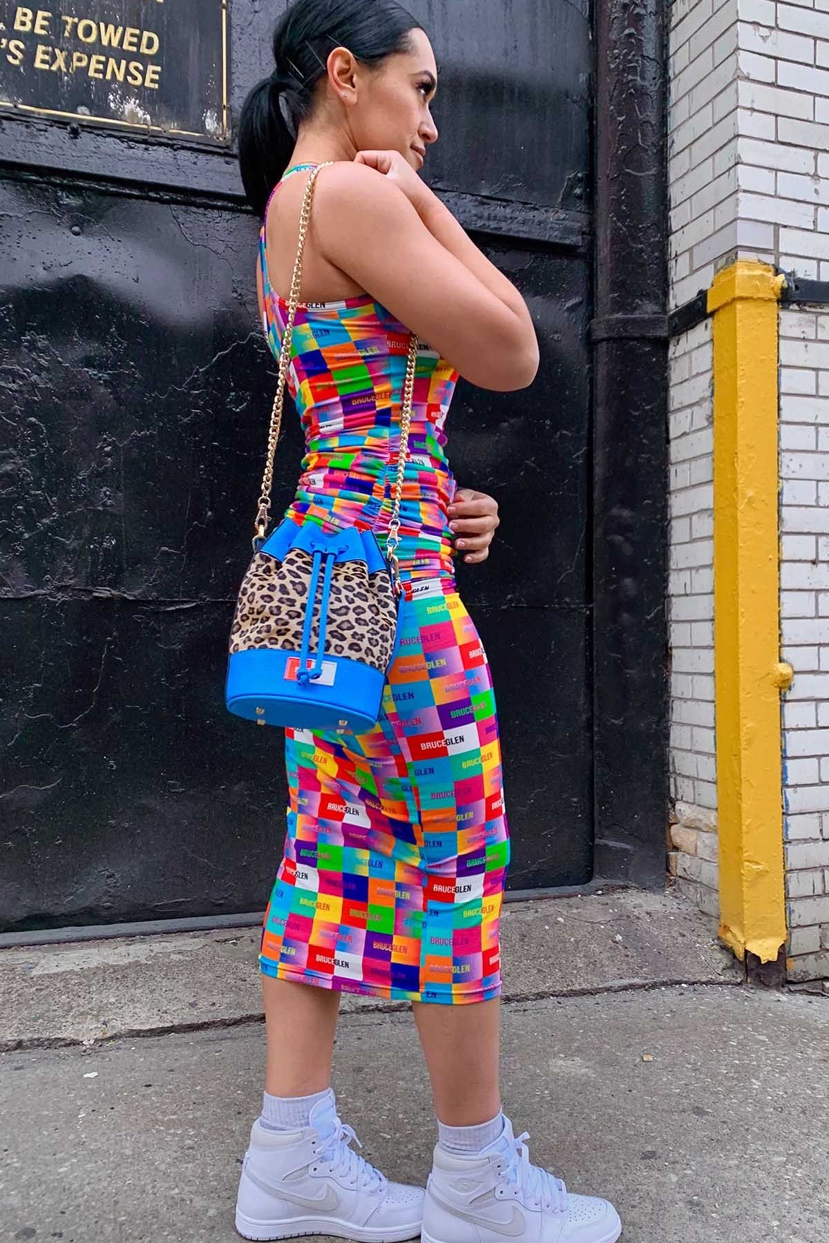 6283c833c5accb77809212bb3e455c31.jpg